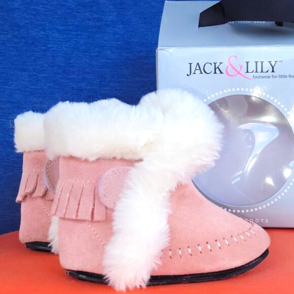 18-24m Jack and Lily My Mocs Pink Suede Boots with Faux Fur lining  🇨🇦